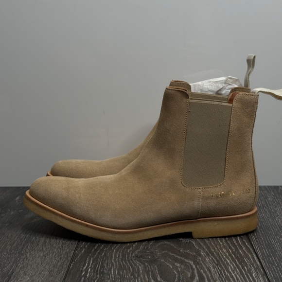 Common Projects - Suede Chelsea Boot in Tan Size 39 - Picture 2 of 8
